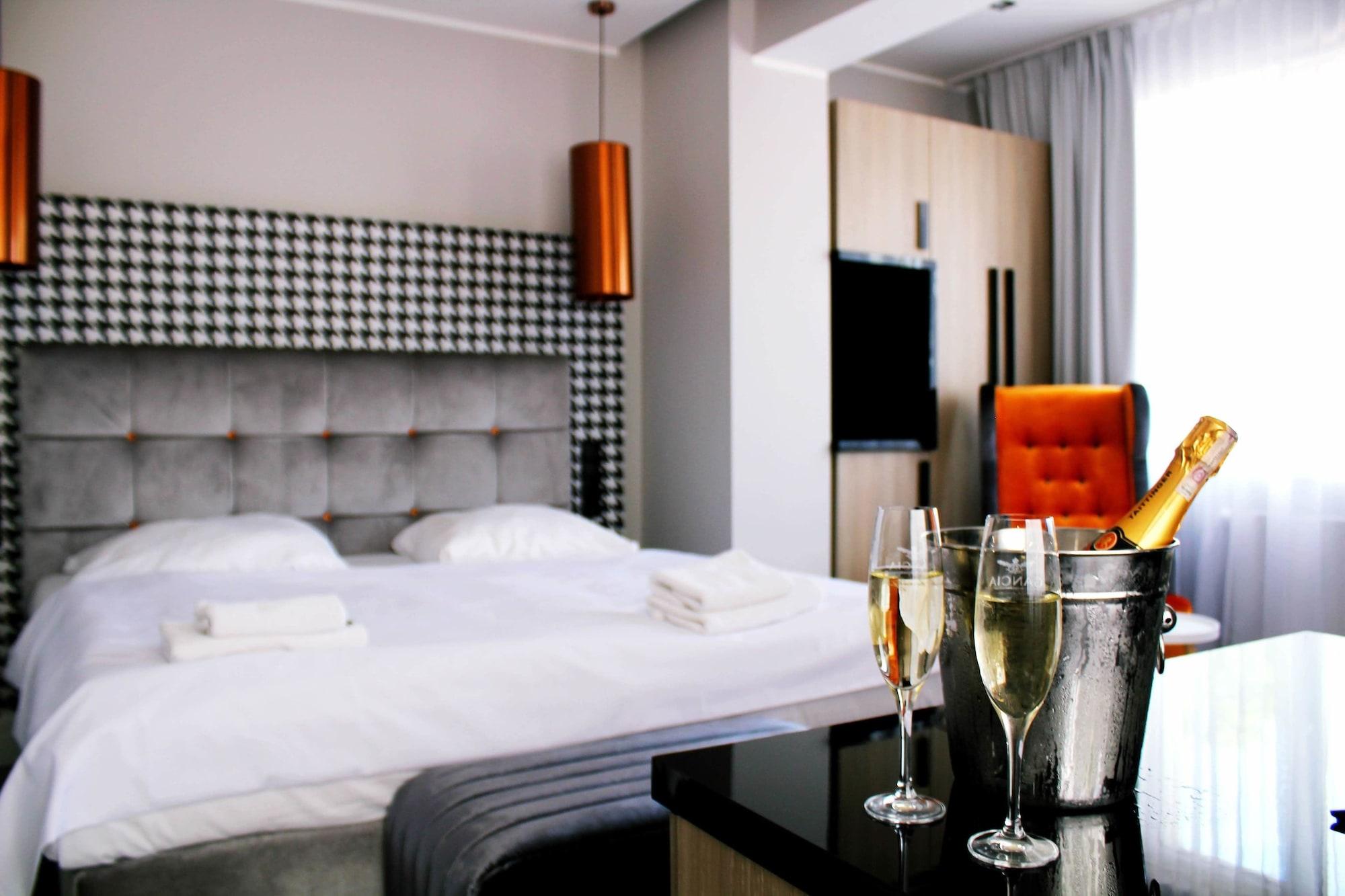 Hotel Pomaranczowa Plaza Sopot Eksteriør billede